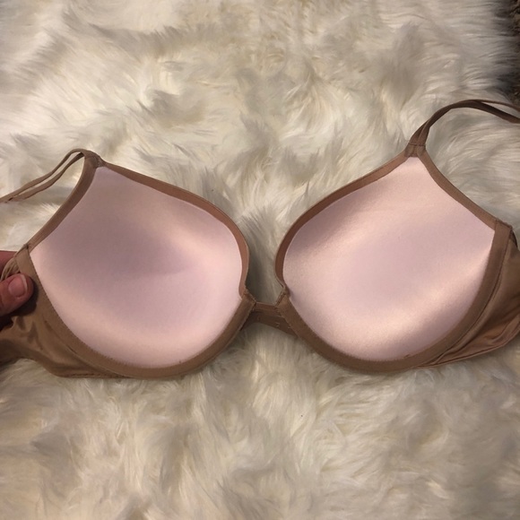 NEW Victoria’s Secret push up bra - Picture 3 of 4